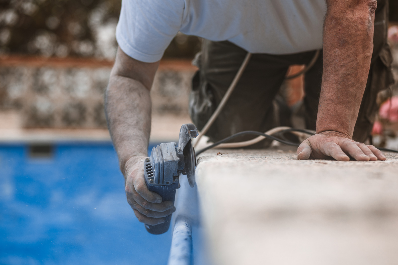 concrete-pool-repair-01.jpg